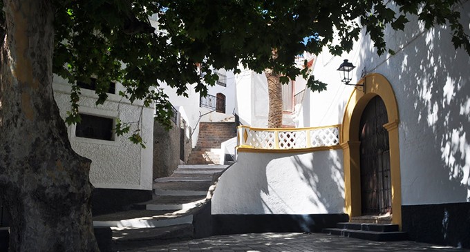 Lújar: el perfecto sitio donde desconectar en Granada