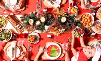 Consejos para ser el mejor anfitrión en la cena de navidad en casa.